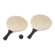 סט מטקות עץ עם כדור